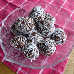 chokladboll i skål duk